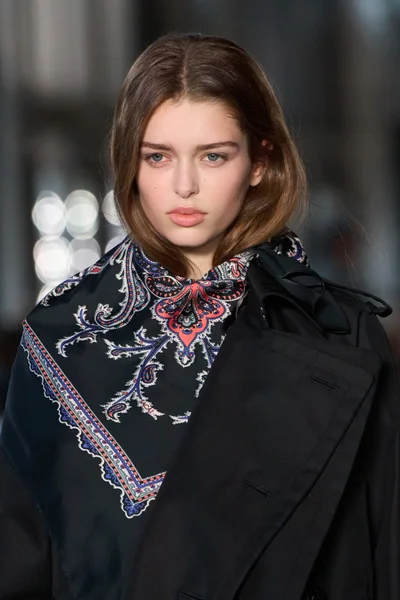 Look 118